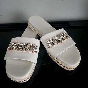 Karl Lagerfeld White Bijou Embellished  Sandals Sz 8M